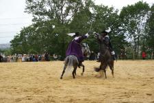 Mousquetaires en duel � cheval